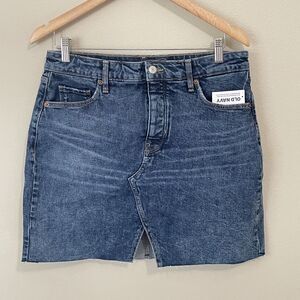 NWT Old Navy High Waist Secret-Smooth Denim Skirt Size 10 Fray Hem Stretch